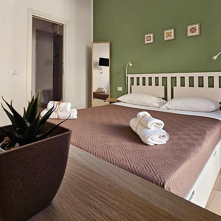 Teatro Del Sole Apartment Palermo Bagian luar foto
